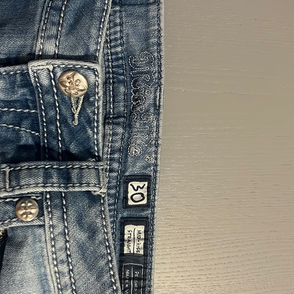 Miss Me Denim - MISS ME.     Size 30 straight leg jeans.